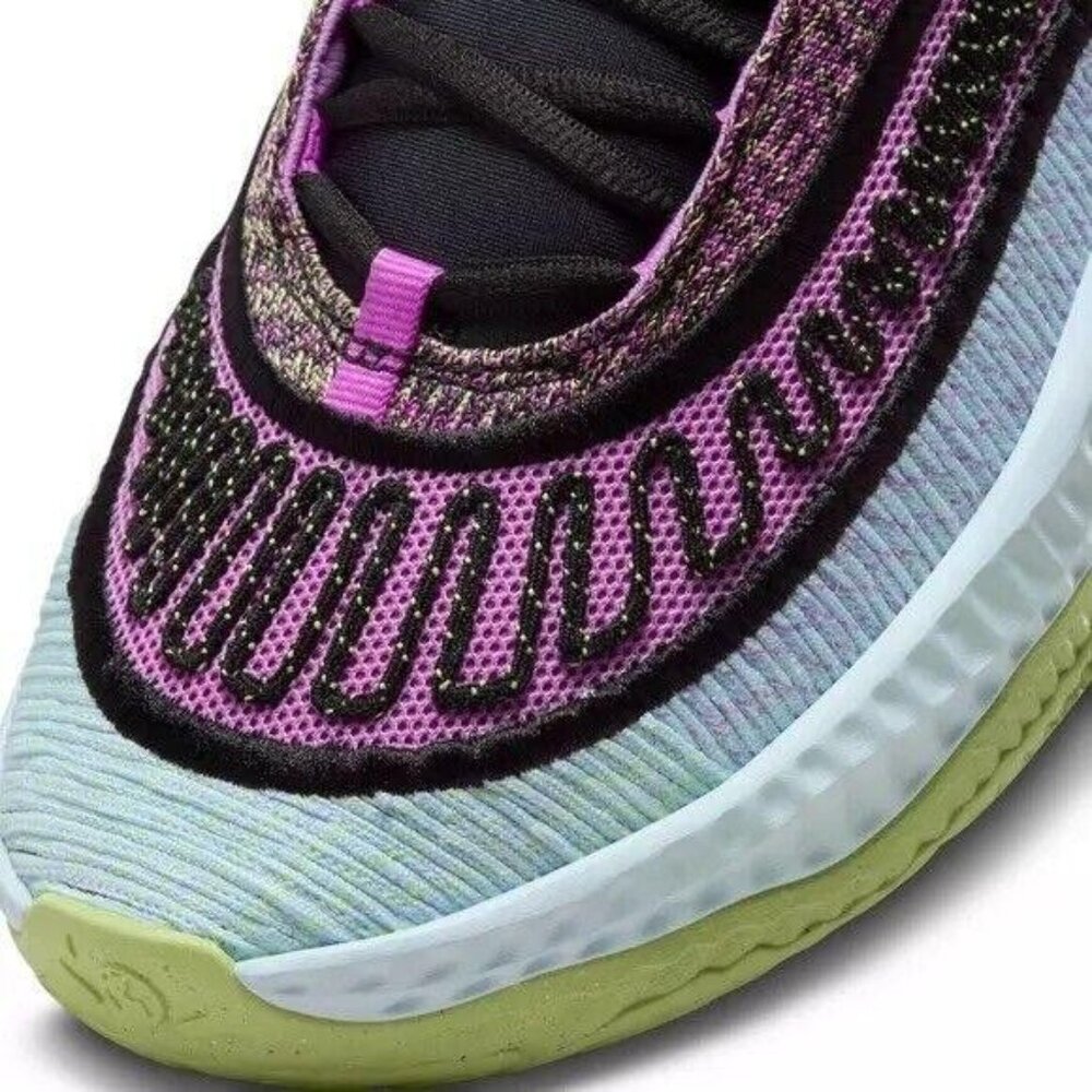 NWT Nike Cosmic Unity 3 Basketball Shoes - Picture 12 of 13